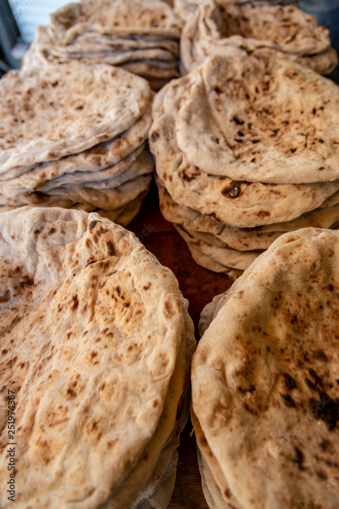 Whole wheat pita bread Whole wheat pita bread
