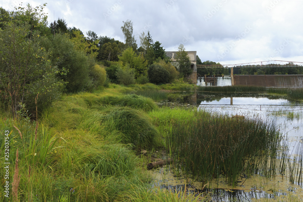Embankment of hydroelectric power on the river. Embankment of hydroelectric power on the river.
