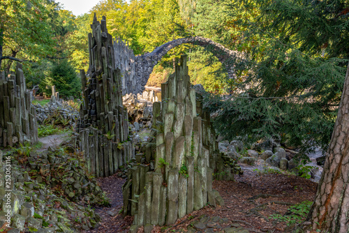 Basaltpyramiden im Kromlaupark photo