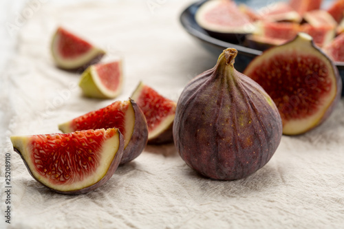 Ripe figs sliced and whole