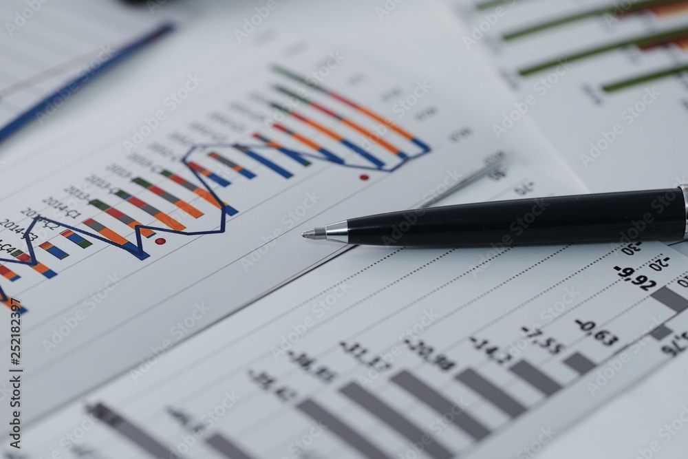 Financial accounting stock market graphs analysis Financial accounting stock market graphs analysis