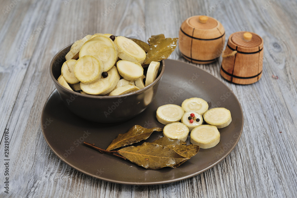 marinated courgette marinated courgette
