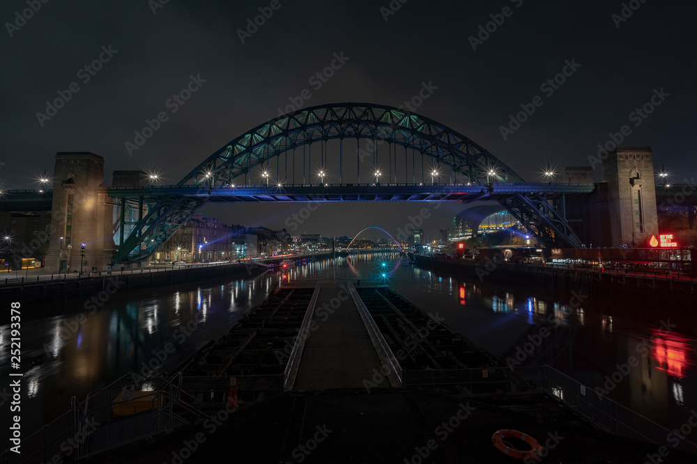 Obraz premium Gateshead Bridges