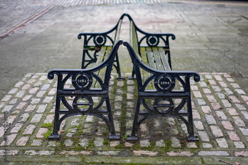 Fototapeta Naklejka Na Ścianę i Meble -  bench in the park