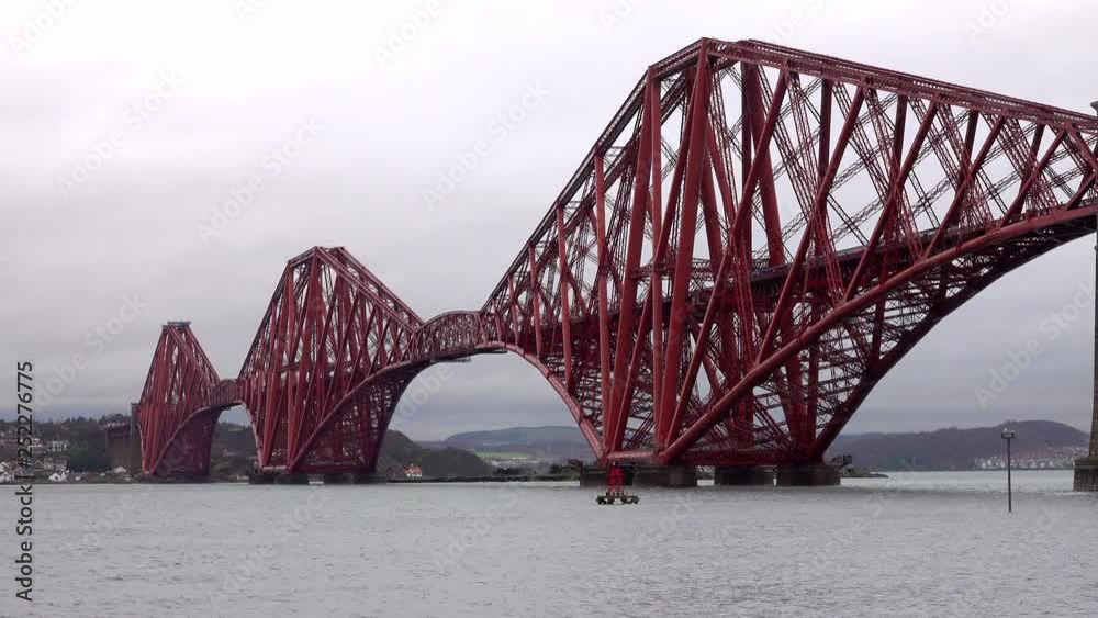 Forth Rail Bridge in Scotland Forth Rail Bridge in Scotland