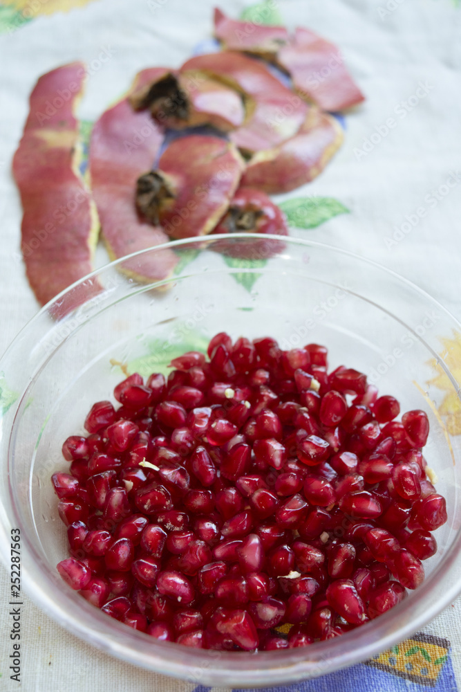 pomegranate seeds and its skins pomegranate seeds and its skins