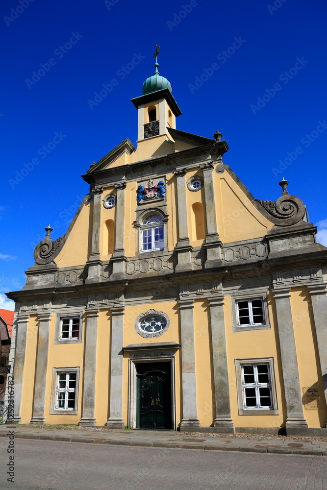 Obraz premium Old department store in Lueneburg