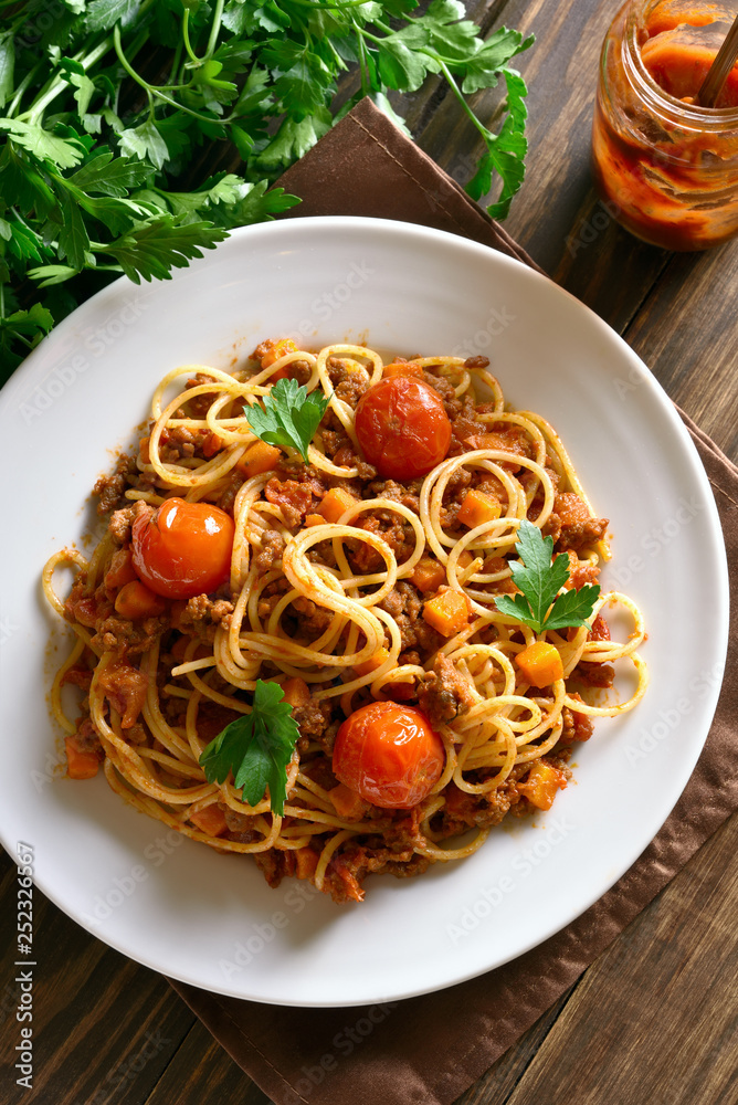 Spaghetti bolognese, top view Spaghetti bolognese, top view