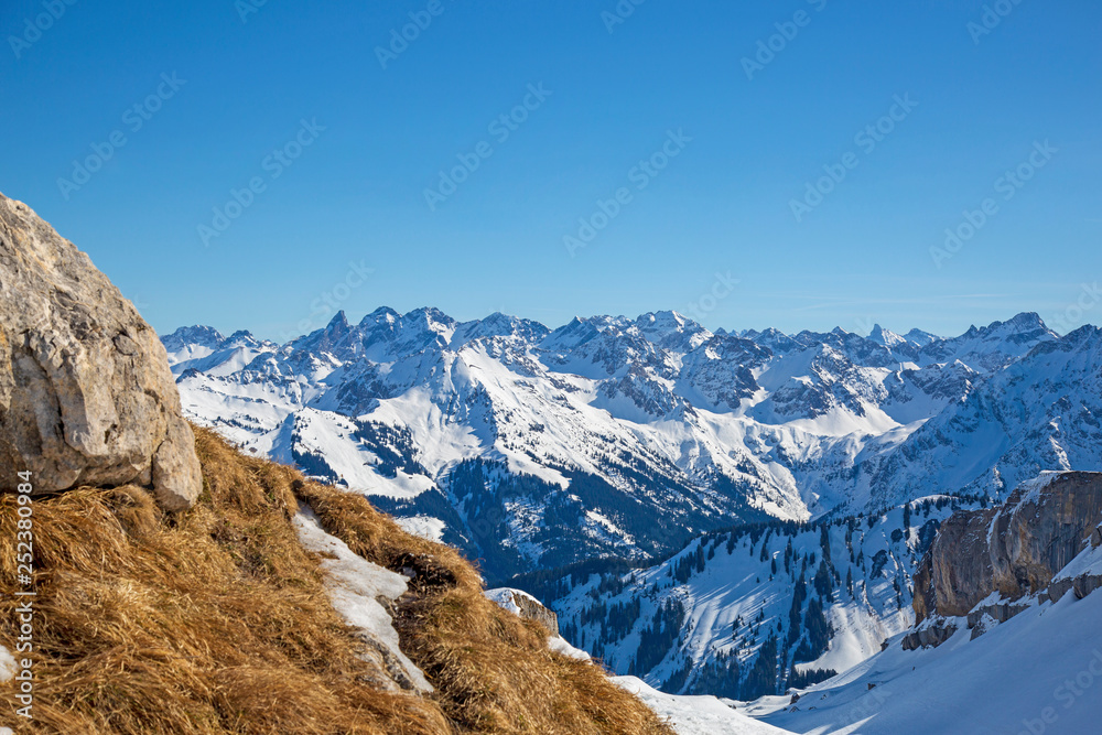 Ifen - Blick - Panorama - Winter - Berge - Alpen - Allgäu Ifen - Blick - Panorama - Winter - Berge - Alpen - Allgäu