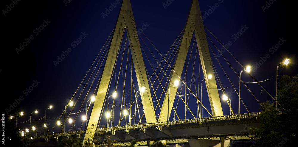 Obraz premium bridge at night in the Kazan (Millennium)