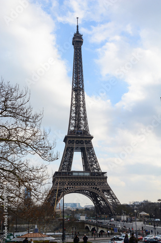 Tour Eiffel - Paris - France © JAN KASZUBA
