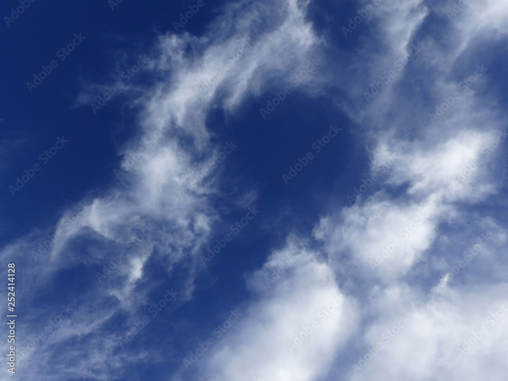 Fototapeta premium shape white cloud on blue sky