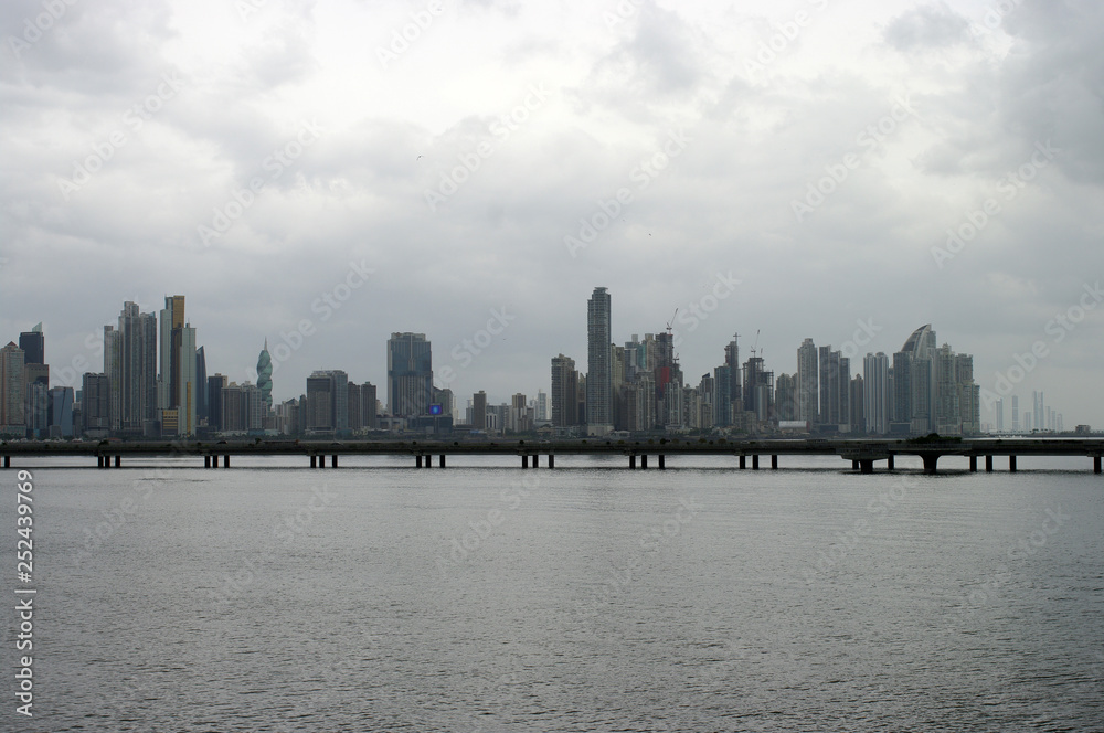 Ville de Panama en arrière-plan