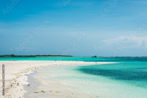 Paradise island and turquoise waters at the Caribbean. Los Roques National Park, Venezuela