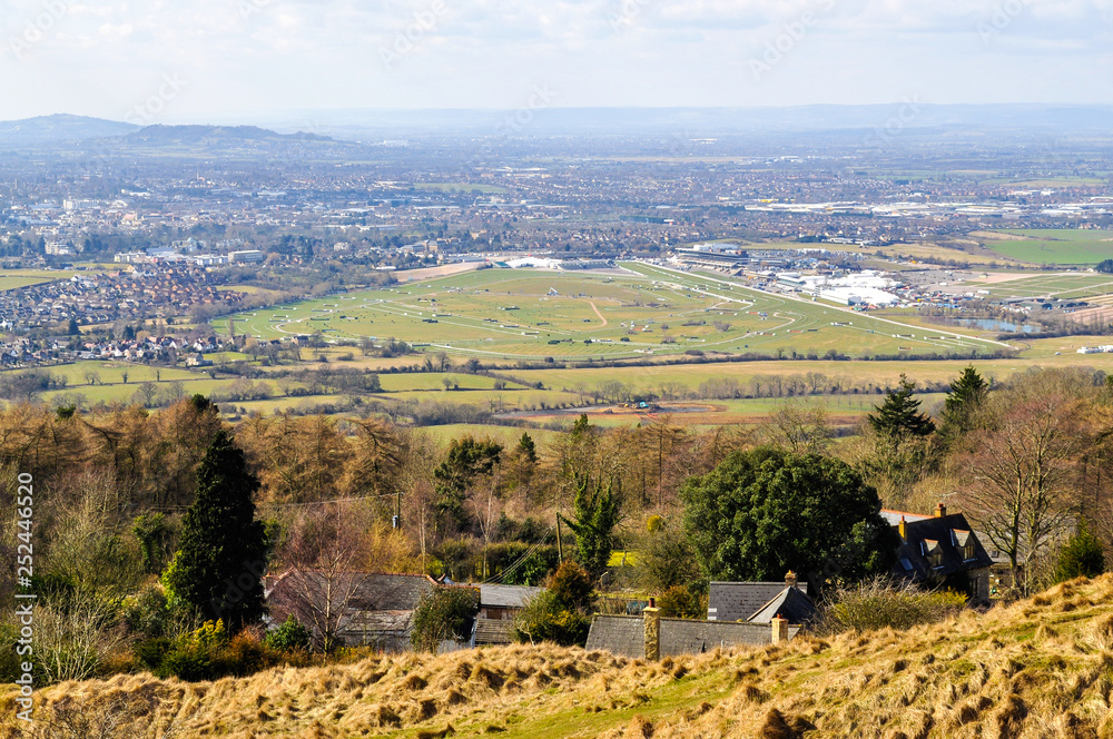 Fototapeta premium Cheltenham Racecourse from Cleeve Hill