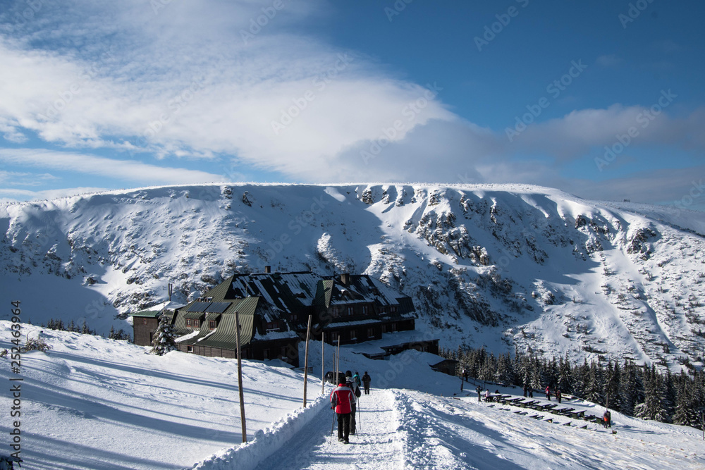 Strzecha Akademicka Schronisko Strzecha Akademicka. Karkonosze, Polska Europa Stock Photo ...