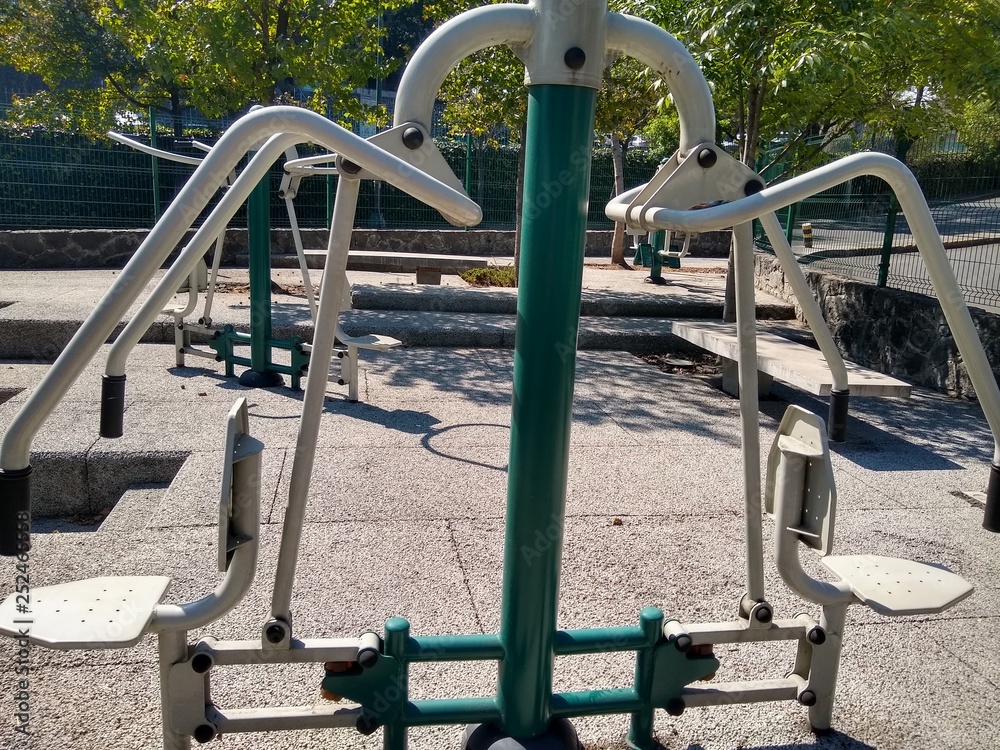 Espacios reutilizados para dar un nuevo uso. En la Ciudad de México se están implementando la recuperación de espacios públicos para la recreación y el deporte Espacios reutilizados para dar un nuevo uso. En la Ciudad de México se están implementando la recuperación de espacios públicos para la recreación y el deporte
