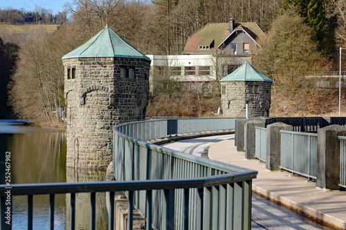 Lüdenscheid Fürwiggetalsperre Brücke mit Schiebertürmen photo