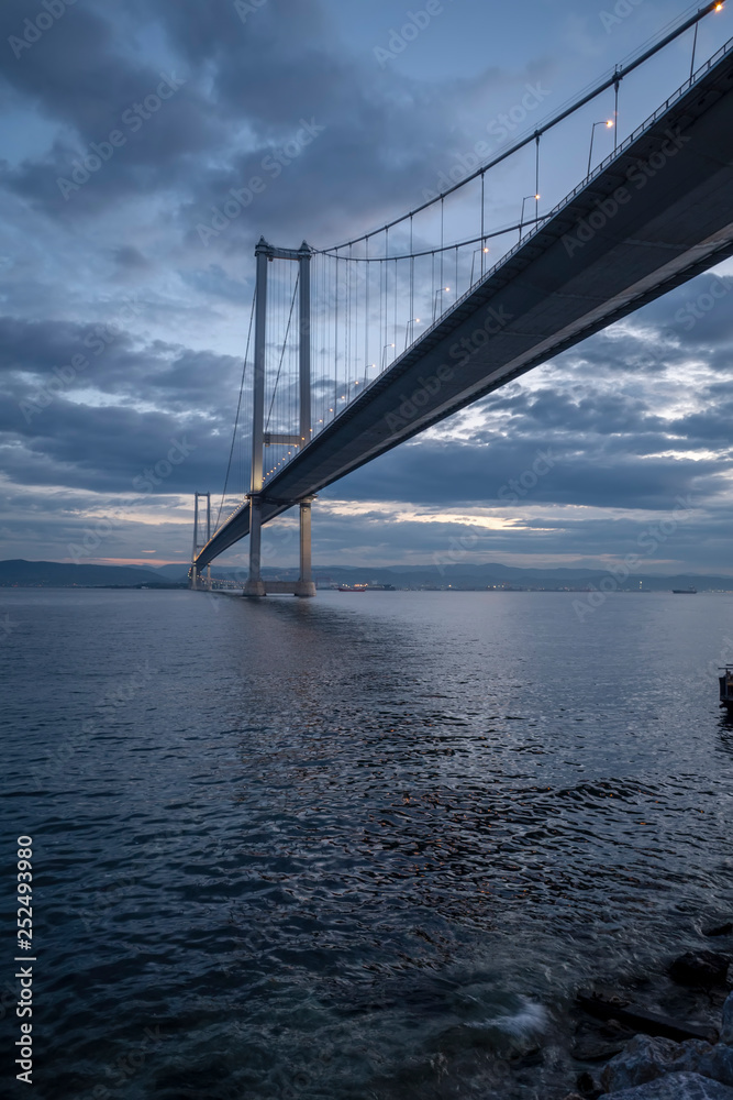 Fototapeta premium Osman Gazi Bridge (Izmit Bay Bridge). Izmit, Kocaeli, Turkey