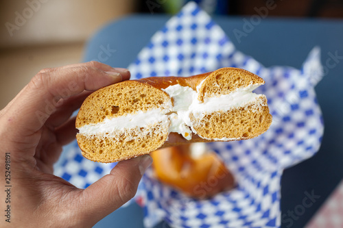 pumpernickel bagel with cream cheese