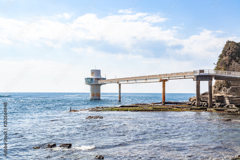 Obraz premium かつうら海中公園 海中展望塔