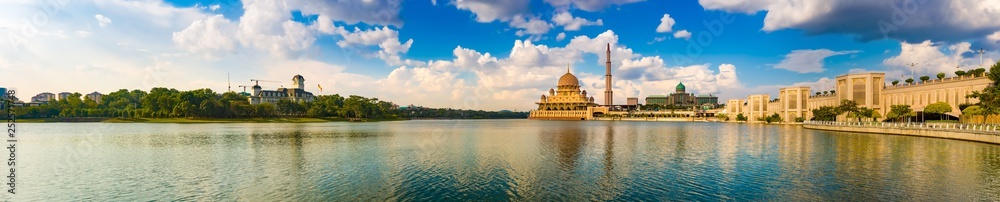  Putrajaya skyline. Amazing view of Putra mosque. Panorama