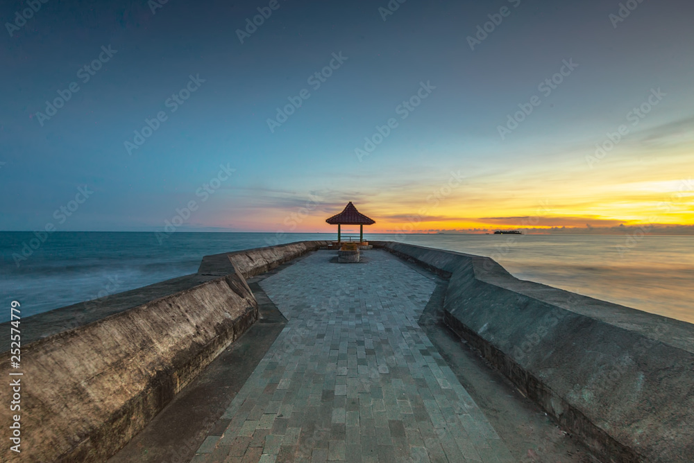 Photo Panorama sunset of wonderful padang Indonesia