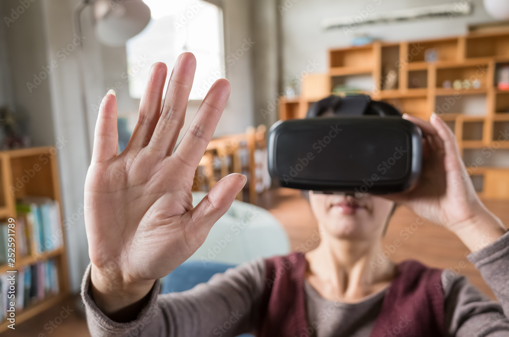 woman using vr woman using vr