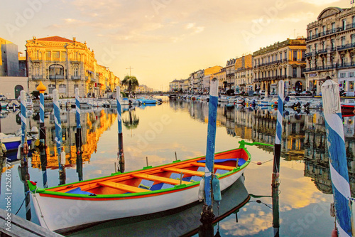 Sete on sundown photo