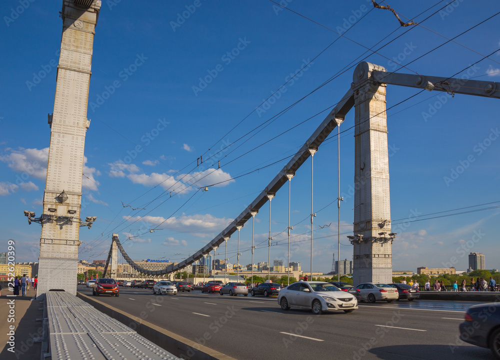Obraz premium Krymsky Bridge