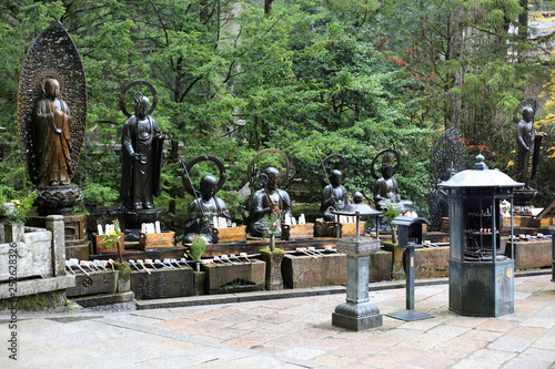 高野山奥之院水掛け地蔵