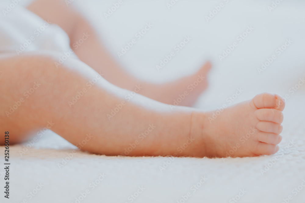 Jambes de bébé Jambes de bébé