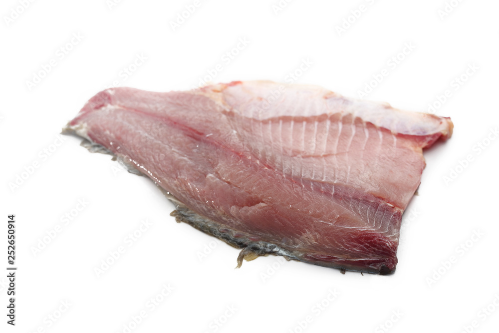 Karp, świeże mięso ryby na białym tle. - obrazy, fototapety, plakaty 