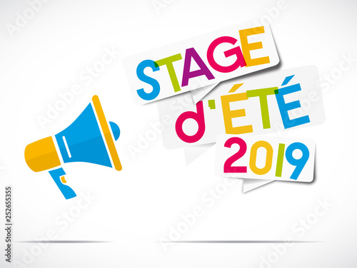 mégaphone coloré : stage d'été 2019