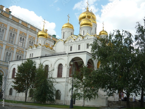 cathedral of christ the saviour in moscow russia