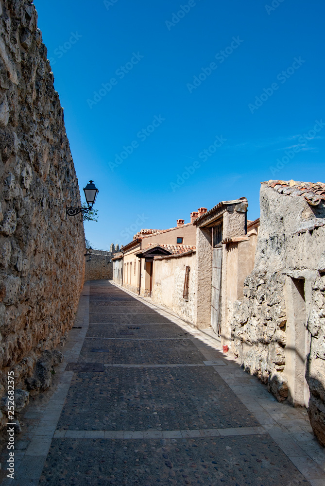 Streets and buildings of the medieval village of Urueña in province of Valladolid, Spain