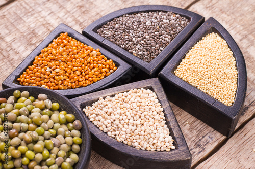 grains of super gluten-free foods: amaranth, chia, quinoa, millet