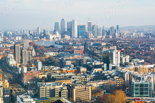 Cityscape of London (England), Financial district Canary Wharf in the background