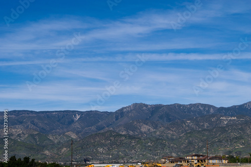Mountains in Southern California © Gabriel