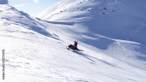 Cuadro en lienzo Backcountry Sledder