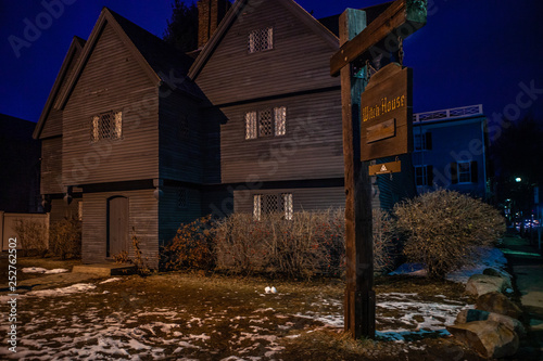 Wallpaper Mural Salem, USA- March 03, 2019: Historic Johnathan Corbin House known as the Witch House because of its connection to the 1662-63 Witch Trials on a rainy day, it is located in Salem, Massachusetts Torontodigital.ca