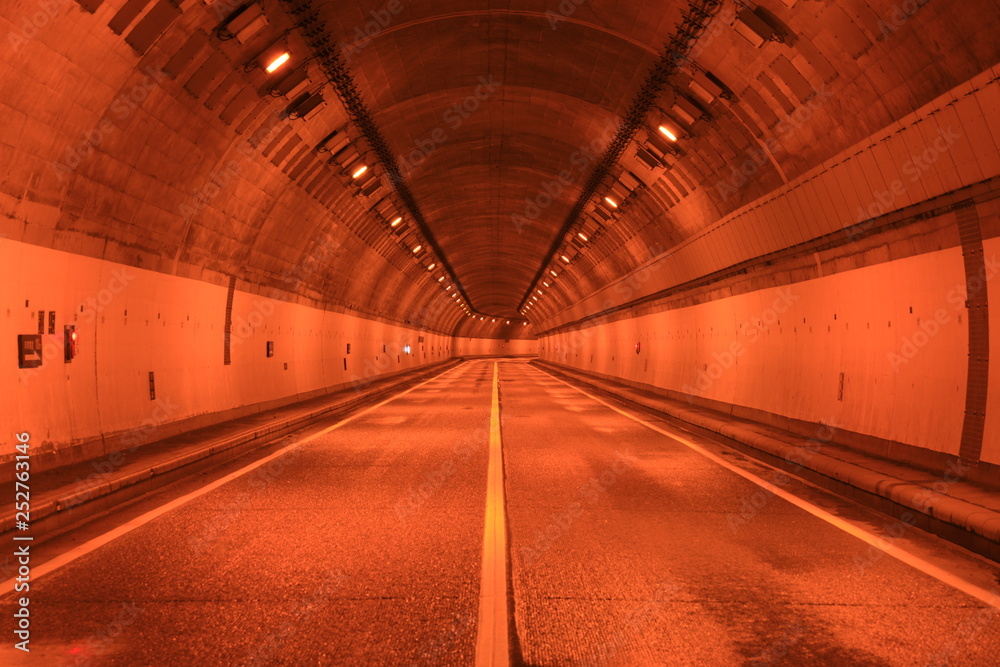 Fototapeta premium トンネル