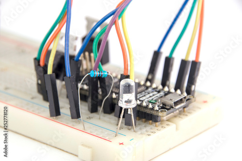 Принти на полотні breadboard arduino nano prototyping board transistors resistors провода цветные
