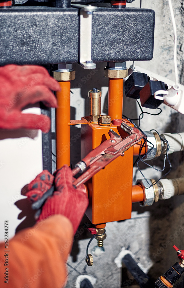 Repair of hydraulic heating system in the house. Repair of hydraulic heating system in the house.