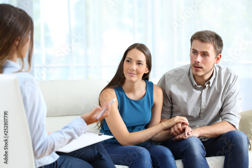 Attentive marriage during a couple therapy