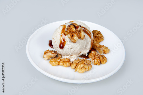 Icecream With Nuts
