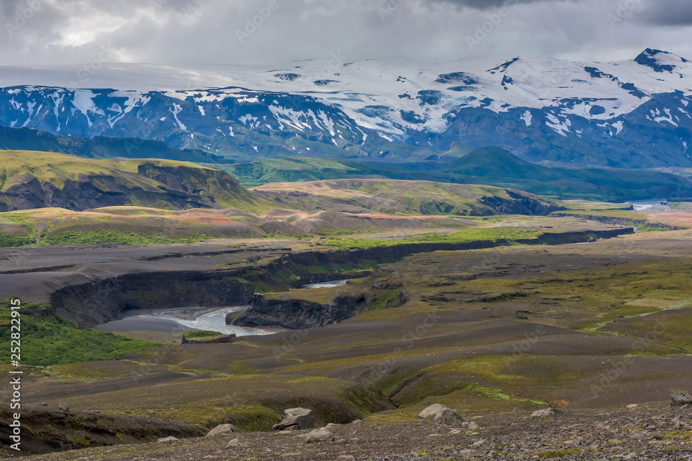 The Trollagjá is absolutely incredible place in the Iceland..