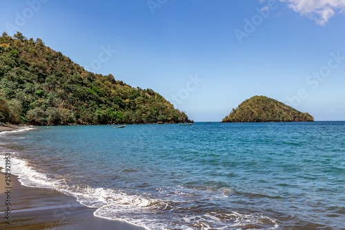 Saint Vincent and the Grenadines, Chateaubelair bay