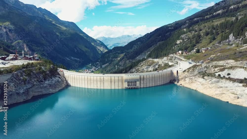barrage de Tignes été