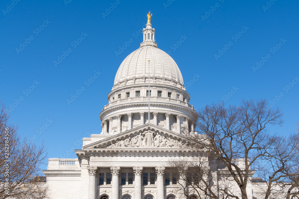 Fototapeta premium Wisconsin State Capital building